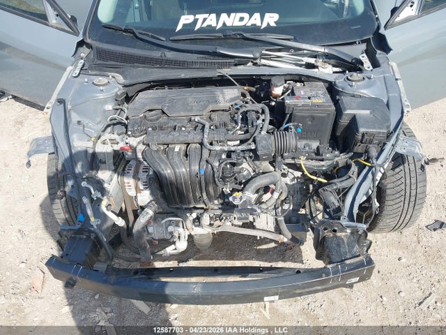 KMHLM4AG0MU167277 Hyundai Elantra Preferred Ivt
