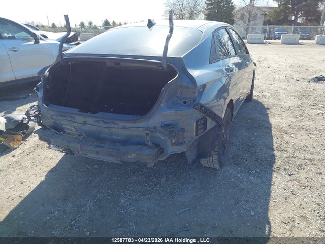 KMHLM4AG0MU167277 Hyundai Elantra Preferred Ivt