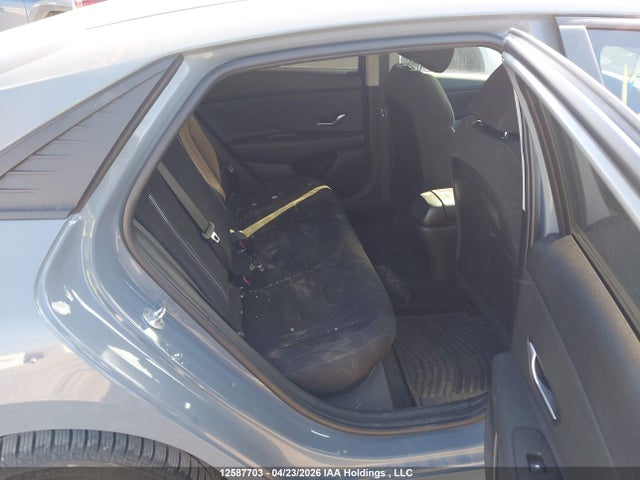 KMHLM4AG0MU167277 Hyundai Elantra Preferred Ivt