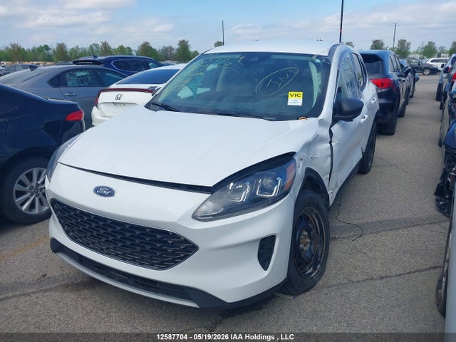 1FMCU9G60NUB89552 Ford Escape