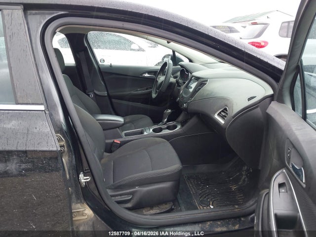 1G1BE5SM9H7111682 Chevrolet Cruze Lt Auto