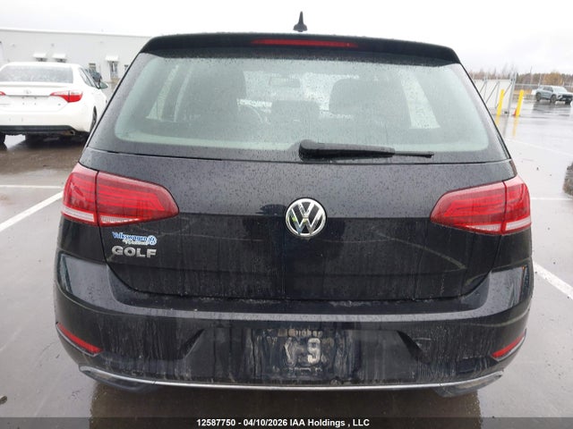 12587750 :رقم المزاد ، 3VWG57AU8MM014061 vin ، 2021 Volkswagen Golf Comfortline/highline مزاد بيع