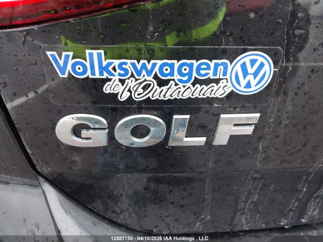 12587750 :رقم المزاد ، 3VWG57AU8MM014061 vin ، 2021 Volkswagen Golf Comfortline/highline مزاد بيع