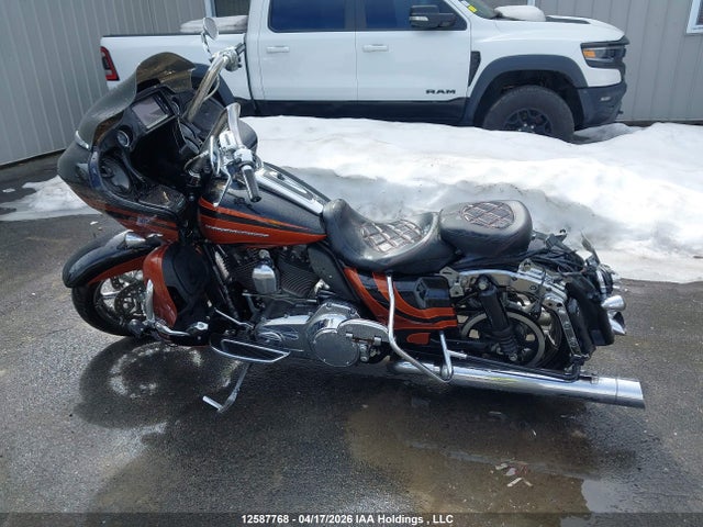 Harley-Davidson Fltruse Cvo Road Glide 2015 5HD1TANA8FB960559 Image 16