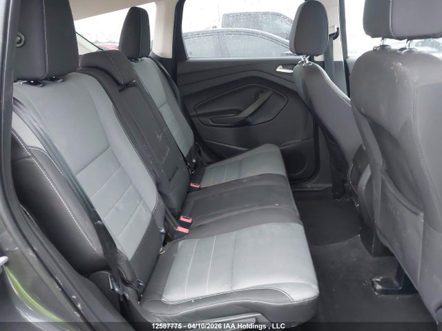 Продажа на аукционе авто 2016 Ford Escape Se, vin: 1FMCU0G76GUC30743, номер лота: 12587775