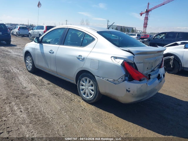 2014 Nissan Versa S/s Plus/sv/sl მანქანა იყიდება აუქციონზე, vin: 3N1CN7AP7EL823587, აუქციონის ნომერი: 12587787