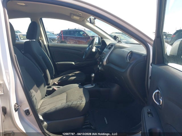 2014 Nissan Versa S/s Plus/sv/sl მანქანა იყიდება აუქციონზე, vin: 3N1CN7AP7EL823587, აუქციონის ნომერი: 12587787
