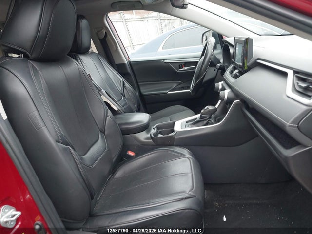 12587790 :رقم المزاد ، 2T3W1RFV4KW011290 vin ، 2019 Toyota Rav4 Xle مزاد بيع