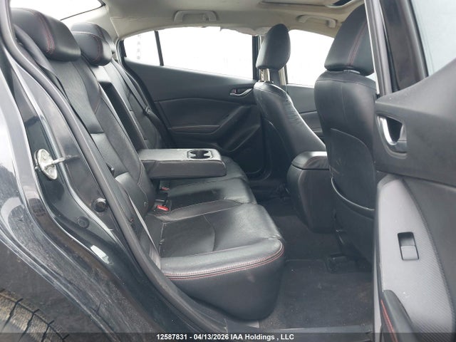 JM1BM1W31G1323658 Mazda 3 TOURING