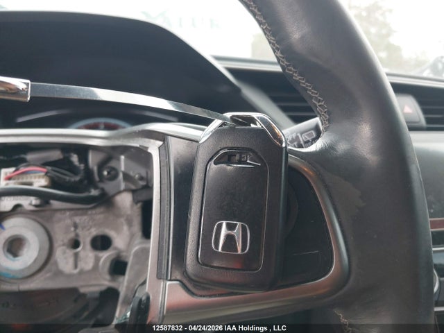 Aukcja sprzedaży 2017 Honda Civic Sport, vin: SHHFK7G40HU301742, numer aukcji: 12587832