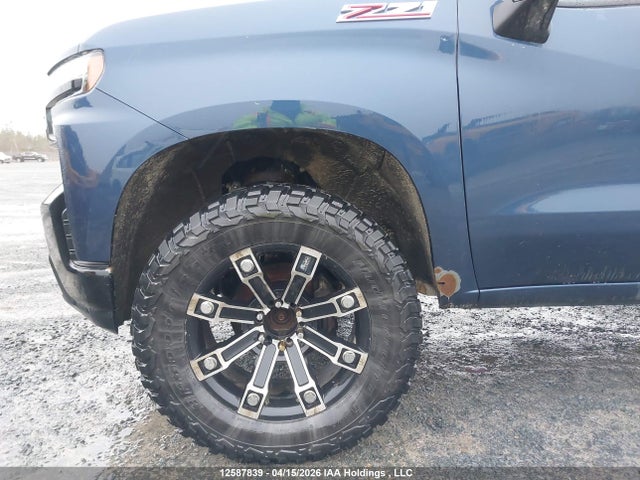 1GCPYFED7KZ406278 Chevrolet Silverado K1500 Lt Trail Boss