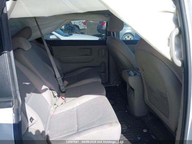 Продаж на аукціоні авто 2018 Kia Sedona Lx/lx+, vin: KNDMB5C1XJ6355205, номер лоту: 12587841