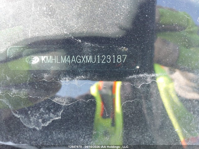 KMHLM4AGXMU123187 Hyundai ELANTRA SEL