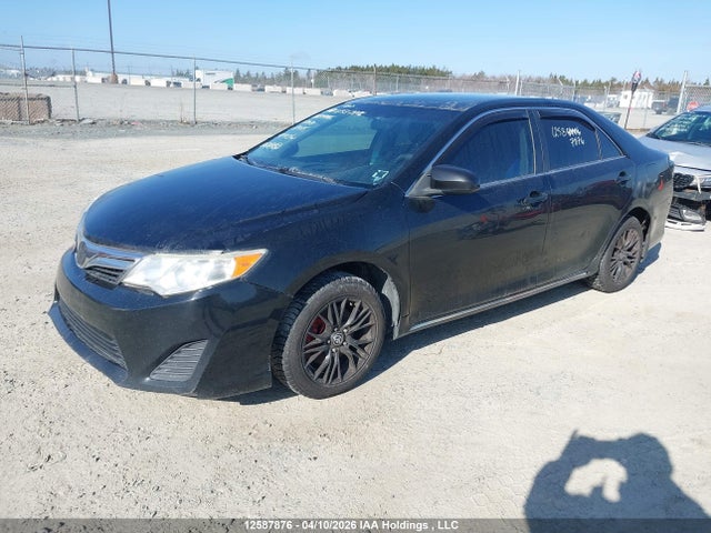 2014 Toyota Camry Le მანქანა იყიდება აუქციონზე, vin: 4T1BF1FK5EU824125, აუქციონის ნომერი: 12587876