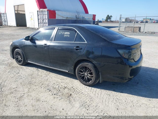 2014 Toyota Camry Le მანქანა იყიდება აუქციონზე, vin: 4T1BF1FK5EU824125, აუქციონის ნომერი: 12587876