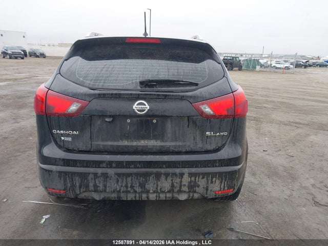 JN1BJ1CR2JW257491 Nissan Qashqai S/sl/sv