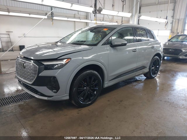 12587897 :رقم المزاد ، WA1G2AFZ5RP022627 vin ، 2024 Audi Q4 E-tron مزاد بيع