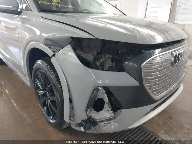 12587897 :رقم المزاد ، WA1G2AFZ5RP022627 vin ، 2024 Audi Q4 E-tron مزاد بيع