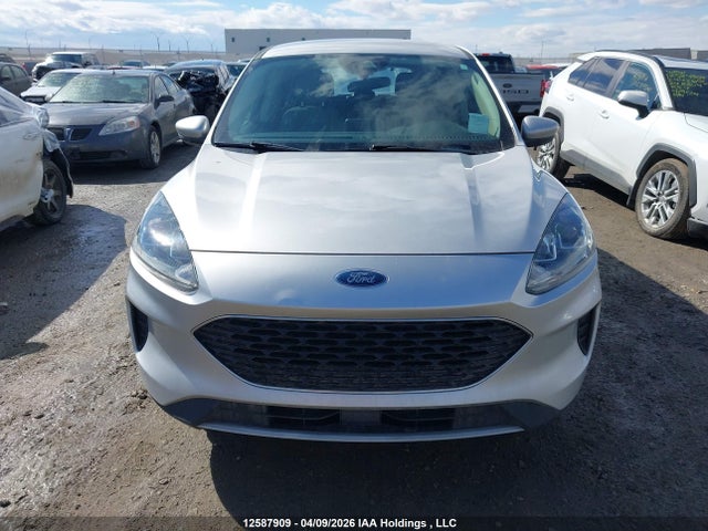 1FMCU9G67LUA02711 Ford ESCAPE SE