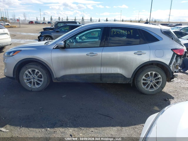1FMCU9G67LUA02711 Ford ESCAPE SE