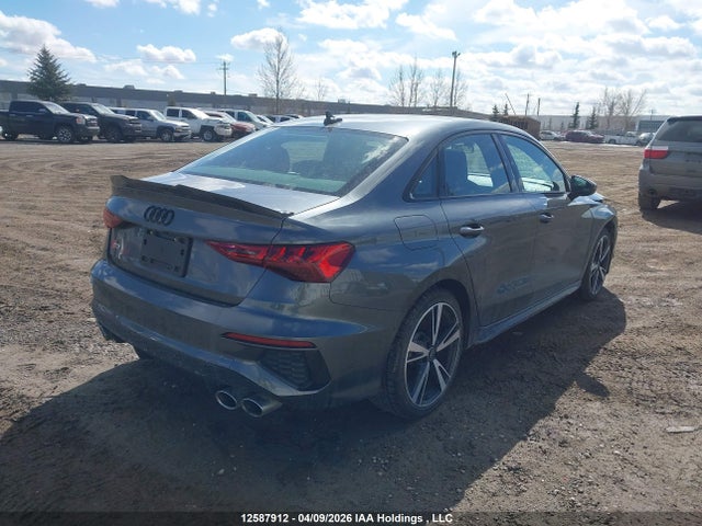 WAUG3CGY4RA015432 Audi S3 PREMIUM