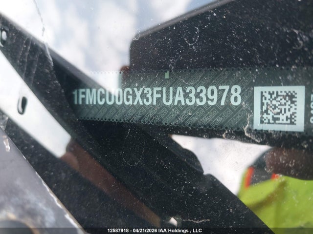 1FMCU0GX3FUA33978 Ford ESCAPE SE