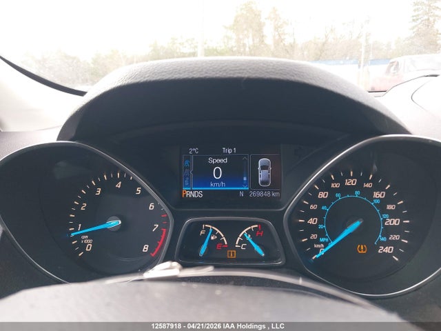 1FMCU0GX3FUA33978 Ford ESCAPE SE