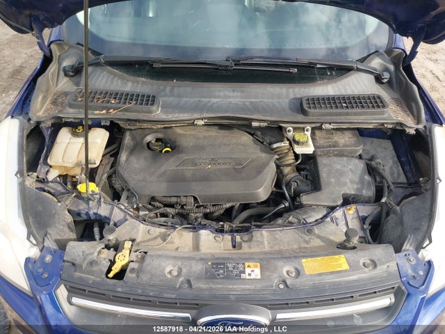 1FMCU0GX3FUA33978 Ford ESCAPE SE