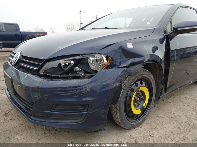 3VW817AU8FM025726 Volkswagen Golf