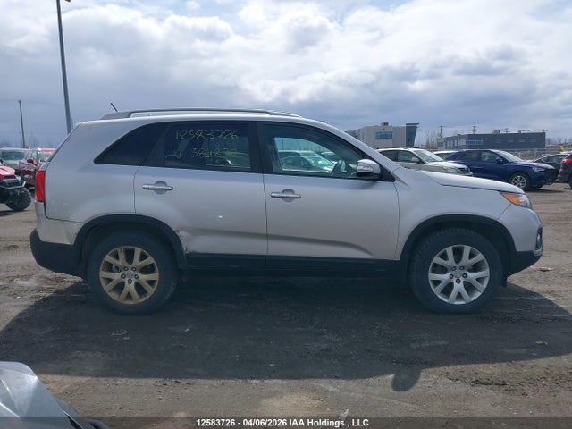 Продажа на аукционе авто 2013 Kia Sorento Lx, vin: 5XYKT3A62DG384870, номер лота: 12583726