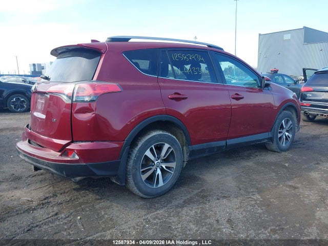 2018 Toyota Rav4 Le მანქანა იყიდება აუქციონზე, vin: 2T3ZFREV5JW493394, აუქციონის ნომერი: 12587934