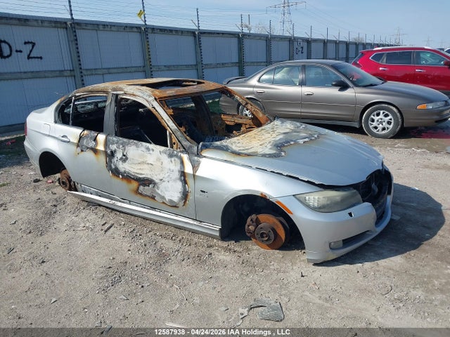 12587938 :رقم المزاد ، WBAPK7G53BNN49052 vin ، 2011 Bmw 3 Series مزاد بيع