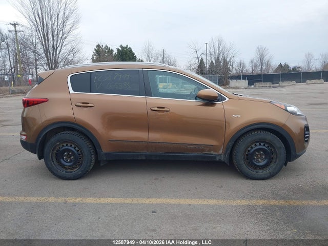 KNDPMCACXH7086885 KIA Sportage Lx