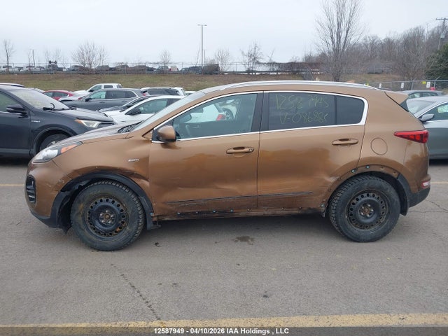 KNDPMCACXH7086885 KIA Sportage Lx