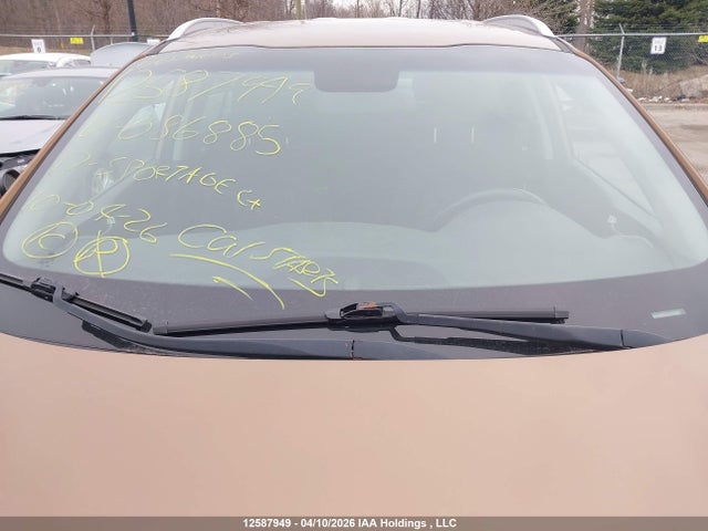 KNDPMCACXH7086885 KIA Sportage Lx