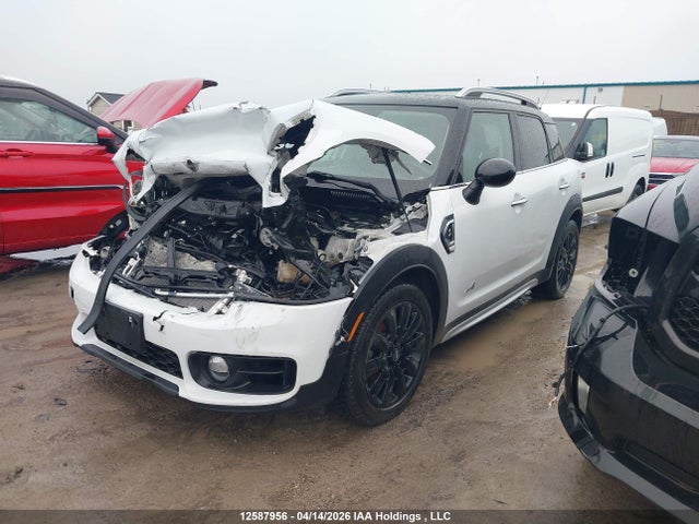 Mini Countryman Cooper S 2019 WMZYT5C58K3E63149 Image 2