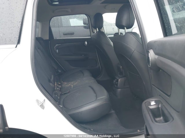 Mini Countryman Cooper S 2019 WMZYT5C58K3E63149 Image 8