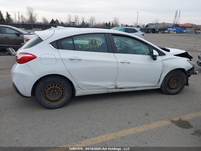 12587976 :رقم المزاد ، 3G1BE6SM6HS527079 vin ، 2017 Chevrolet Cruze Lt مزاد بيع