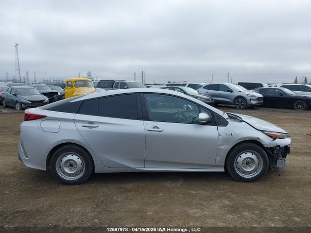 Продаж на аукціоні авто 2021 Toyota Prius Prime, vin: JTDKAMFP5M3183336, номер лоту: 12587978