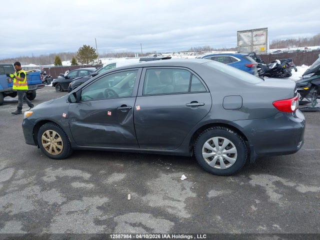 2013 Toyota Corolla მანქანა იყიდება აუქციონზე, vin: 2T1BU4EE3DC012597, აუქციონის ნომერი: 12587984