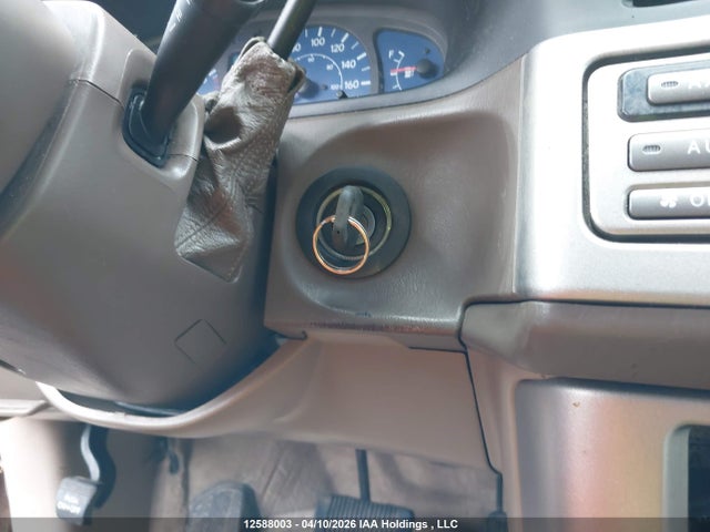 2002 Toyota Sienna Xle V6 მანქანა იყიდება აუქციონზე, vin: 4T3ZF13C12U499309, აუქციონის ნომერი: 12588003