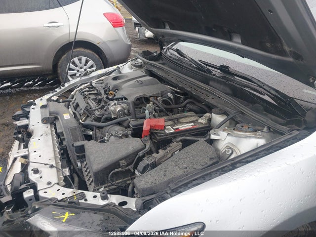 4T1G11AK6MU582732 Toyota CAMRY SE