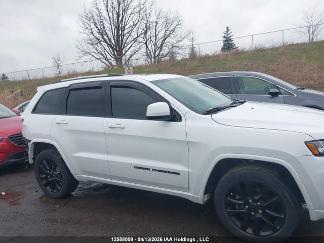 12588009 :رقم المزاد ، 1C4RJFAG7JC330950 vin ، 2018 Jeep Grand Cherokee مزاد بيع