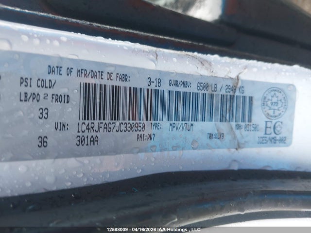 12588009 :رقم المزاد ، 1C4RJFAG7JC330950 vin ، 2018 Jeep Grand Cherokee مزاد بيع