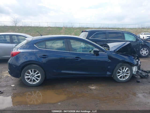 Aukcja sprzedaży 2018 Mazda Mazda3 50th Anniversary Edition/gs, vin: 3MZBN1L72JM225251, numer aukcji: 12588020