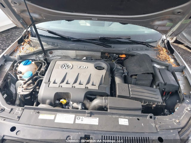 12588023 :رقم المزاد ، 1VWCN7A34EC049575 vin ، 2014 Volkswagen Passat 2.0 Tdi Highline مزاد بيع