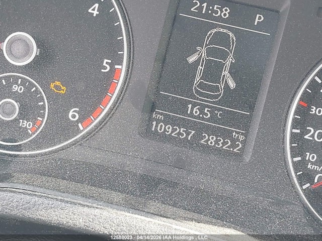12588023 :رقم المزاد ، 1VWCN7A34EC049575 vin ، 2014 Volkswagen Passat 2.0 Tdi Highline مزاد بيع