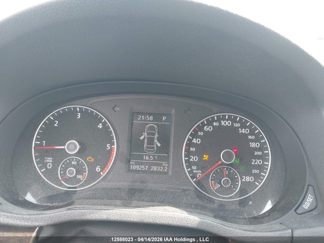12588023 :رقم المزاد ، 1VWCN7A34EC049575 vin ، 2014 Volkswagen Passat 2.0 Tdi Highline مزاد بيع