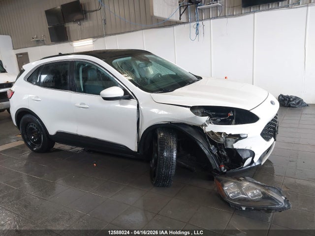 2021 Ford Escape Titanium მანქანა იყიდება აუქციონზე, vin: 1FMCU9J97MUA86369, აუქციონის ნომერი: 12588024