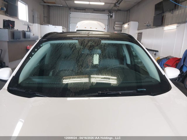 2021 Ford Escape Titanium მანქანა იყიდება აუქციონზე, vin: 1FMCU9J97MUA86369, აუქციონის ნომერი: 12588024